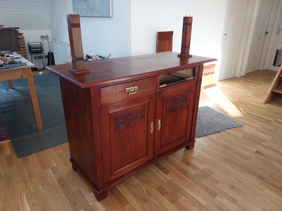Jugendstilbuffet, Zwischenzustand (2)
